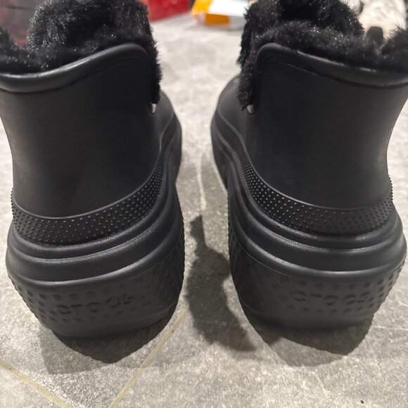 Crocs STOMP LINED SHORTY BOOT 210673 (US10/EU41/UK5.8.5) Authentic Women 2023 - Picture 8 of 9